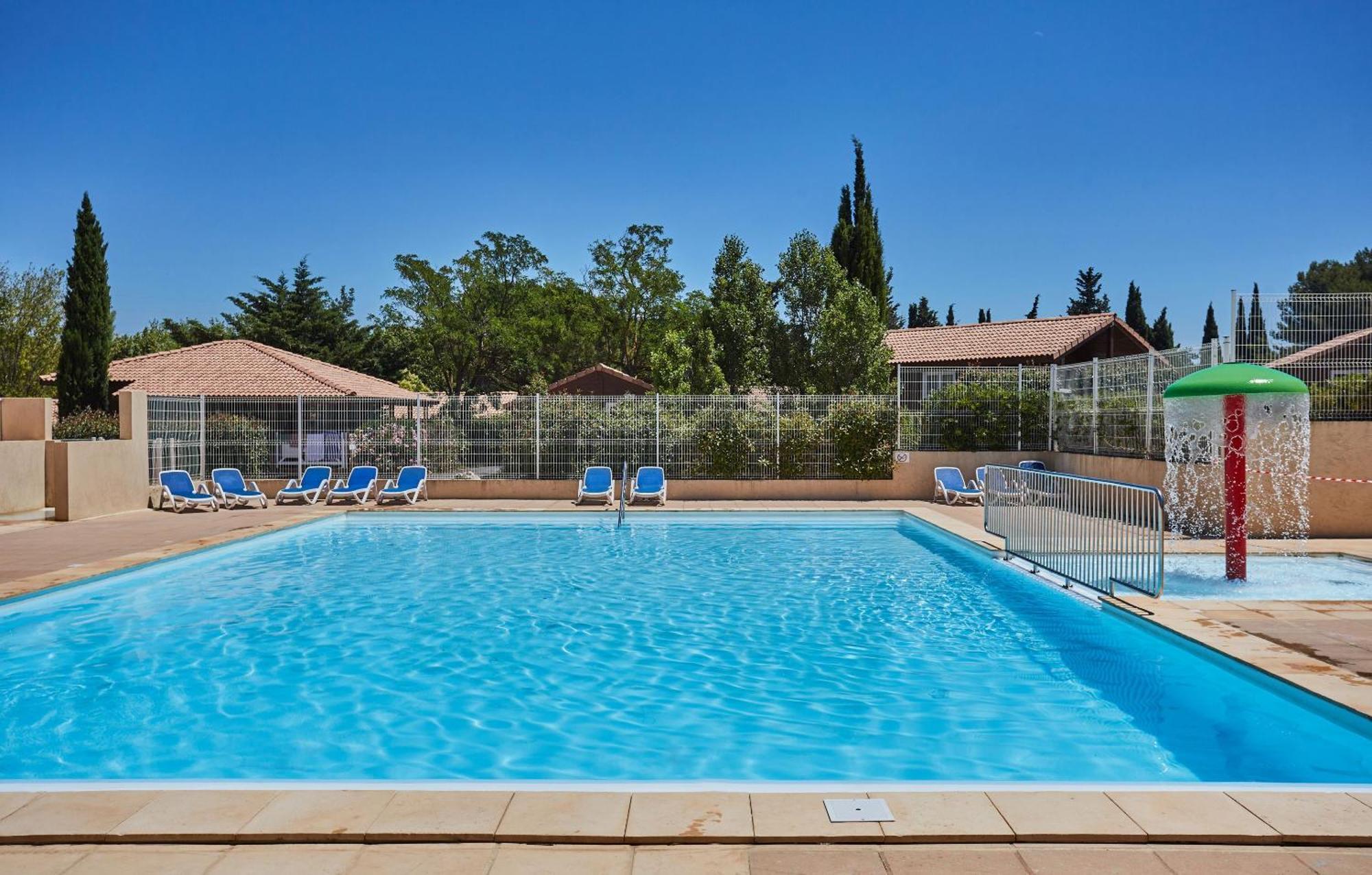 Residence Odalys Shangri-La Carnoux-en-Provence Exteriör bild